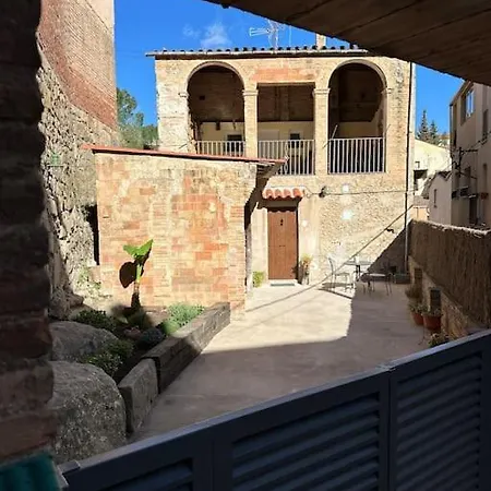 Guest house Montgros En Casa Cami De Les Aiguees