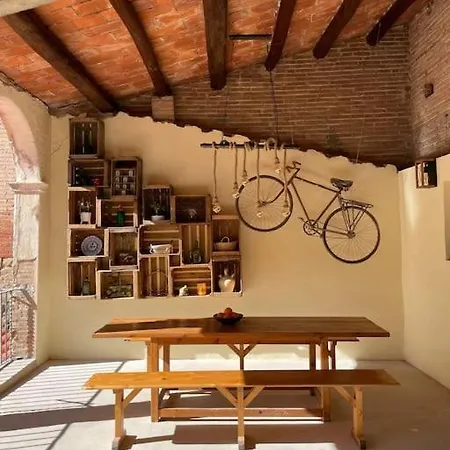 Guest house Montgros En Casa Cami De Les Aiguees